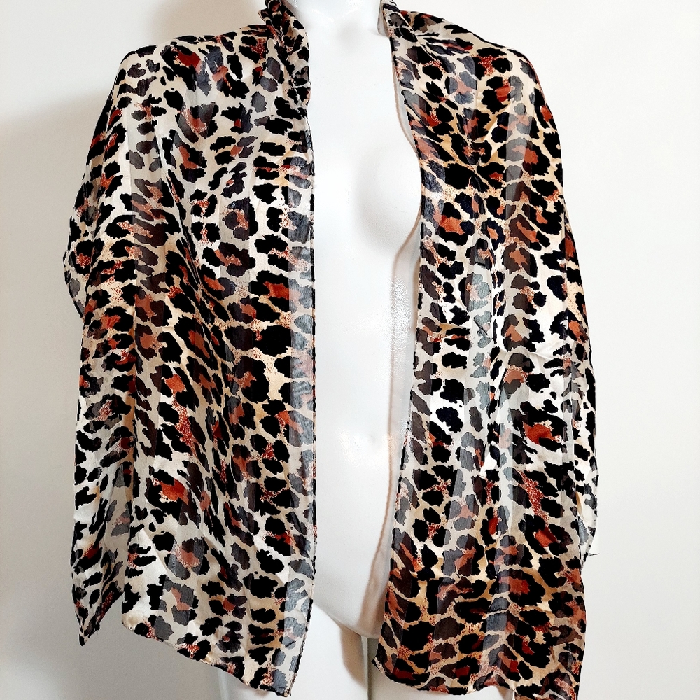 SOLD 🦋 vintage silk chiffon sheer leopard scarf - Picture 8 of 16